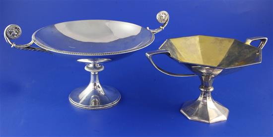 Two George V silver two handled comports, 19.5 oz.